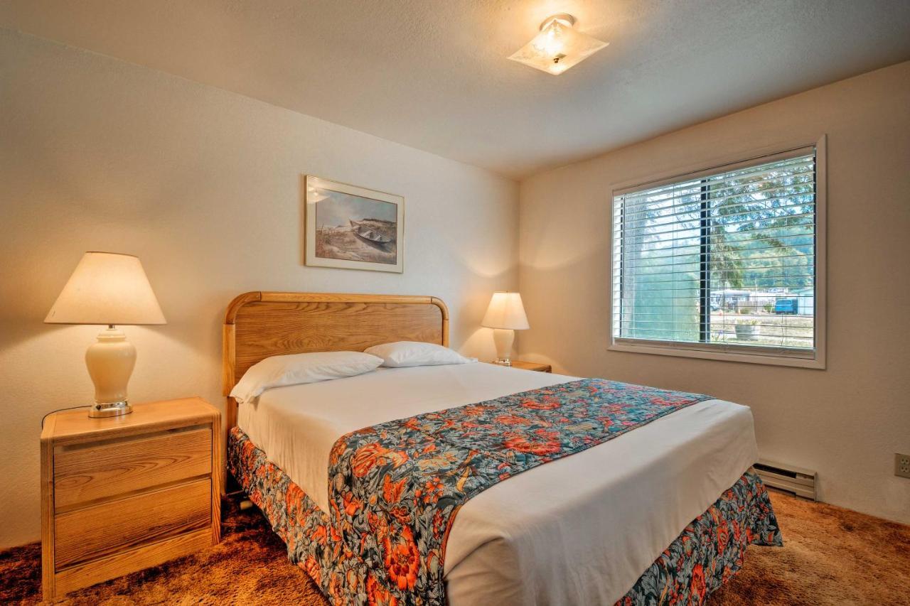 Smith River Vintage Cabin Oceanfront Deck And Views Extérieur photo
